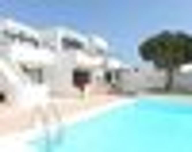 JAZMIN, LOS DISES - Pool