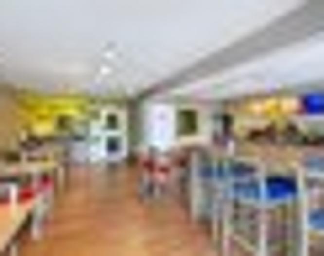 Comfort Inn Magnetic Hill - Essen und Trinken