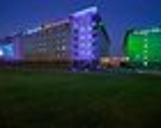 Novotel Suites Paris CDG Airport Villepinte - Außenansicht