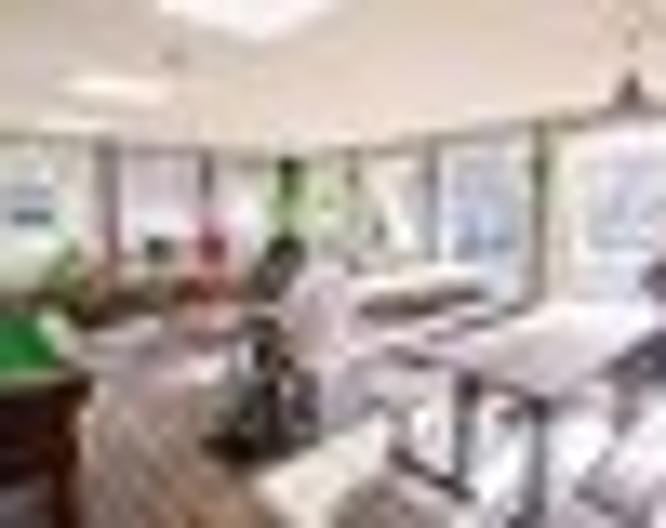 Palmers Lodge Hostel - Essen und Trinken