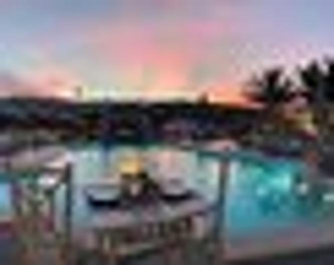 Milos Villas - Pool
