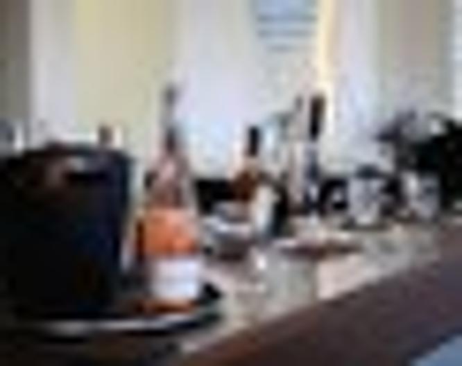 City Gate Hotel - Essen und Trinken