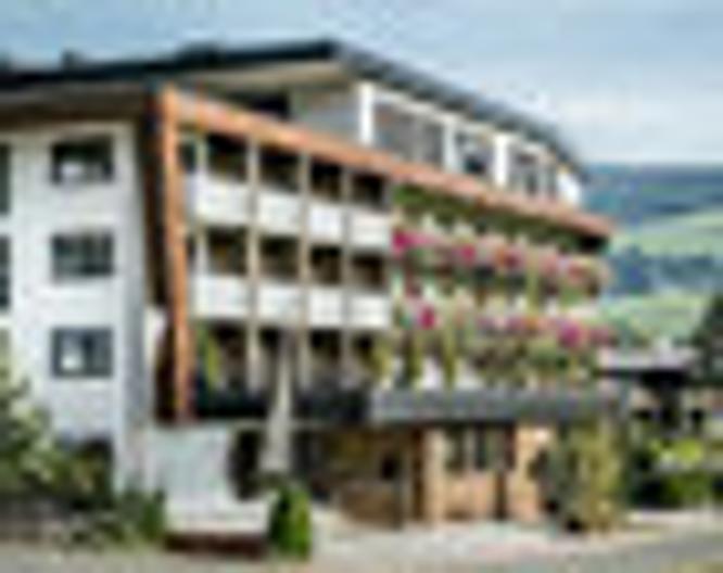 Hotel Restaurant Rosengarten - Außenansicht