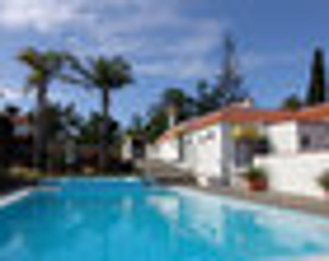 Residencia Las Norias - Pool