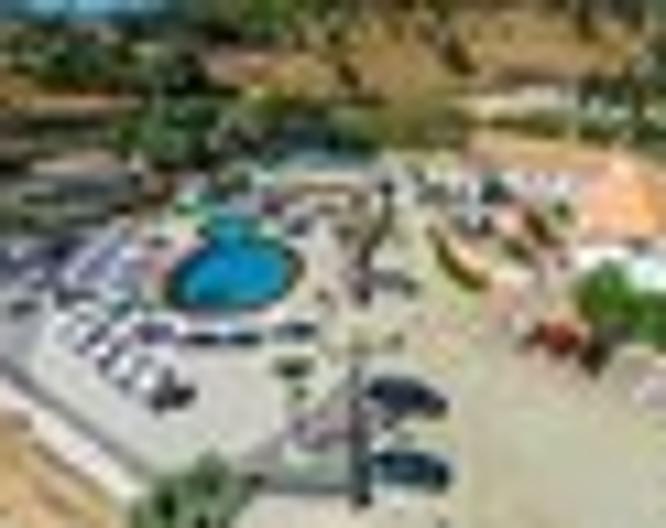 Oleandro Country Club - Außenansicht