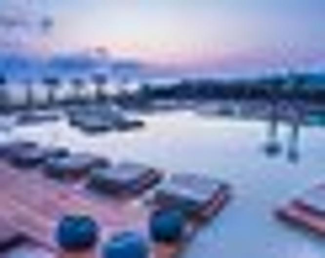 SENSEANA Sea Side Resort & Aquadventure - Pool