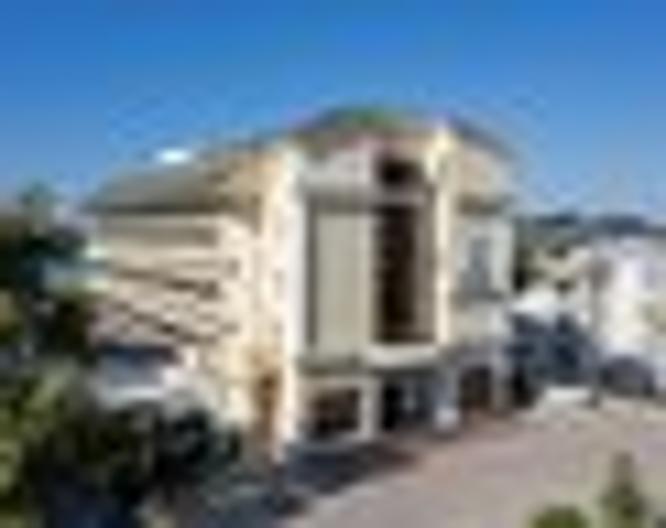 Iz Flower Side Beach Hotel - Außenansicht