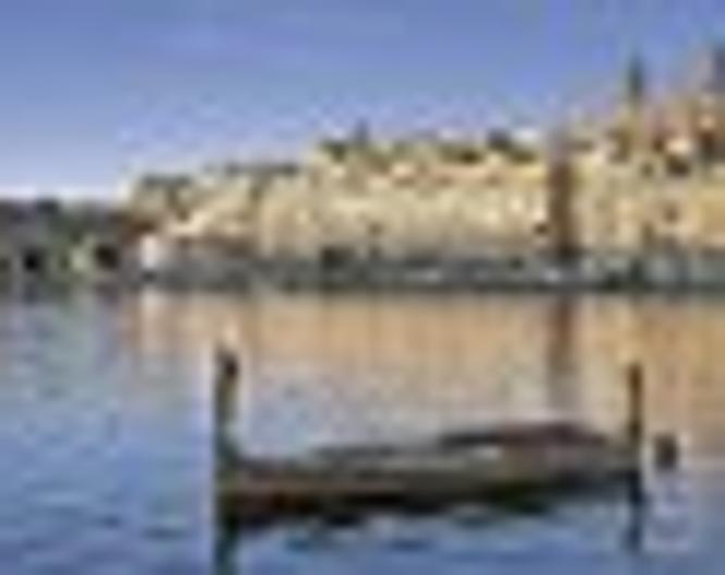 Plaza Regency Hotels - Landschaft