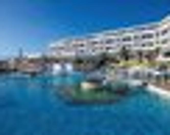 Serita Beach - Außenansicht