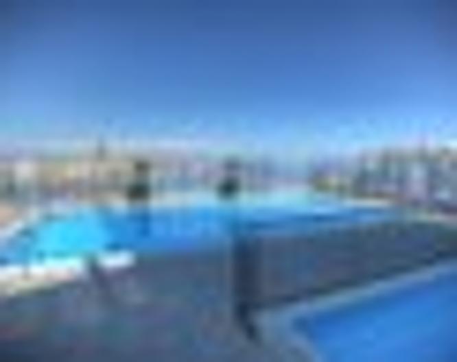 Plaza Regency Hotels - Pool