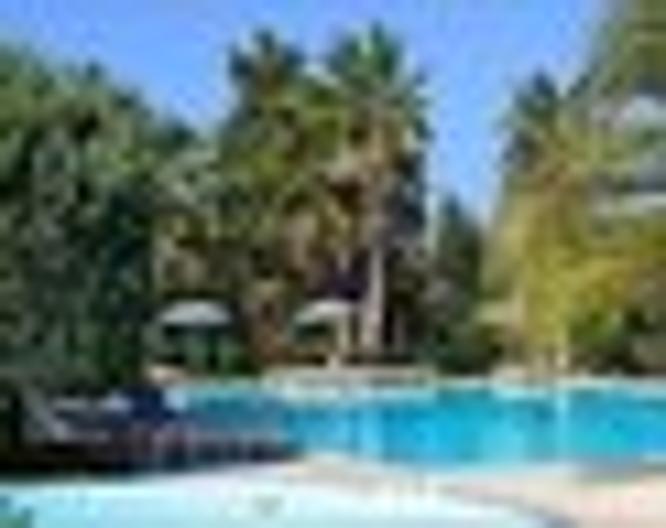 Cavo Mediterraneo - Pool