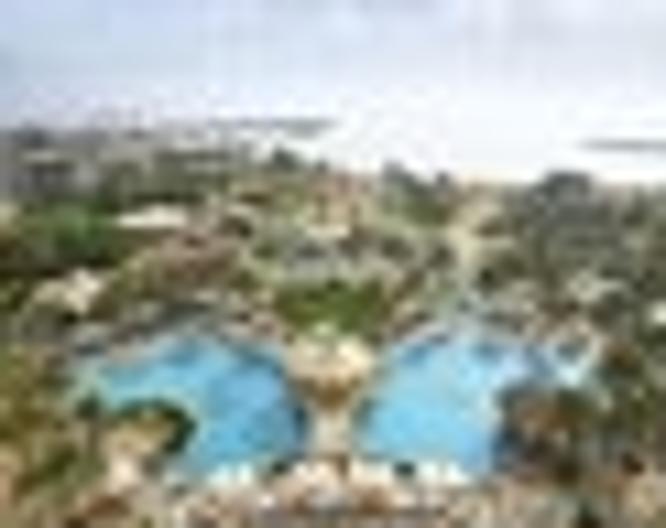 Intercontinental Doha Beach & Spa - Pool