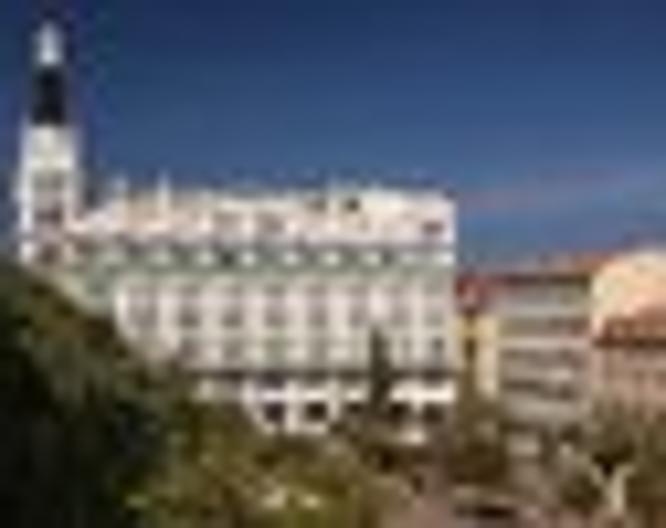 ME MADRID REINA VICTORIA - Außenansicht