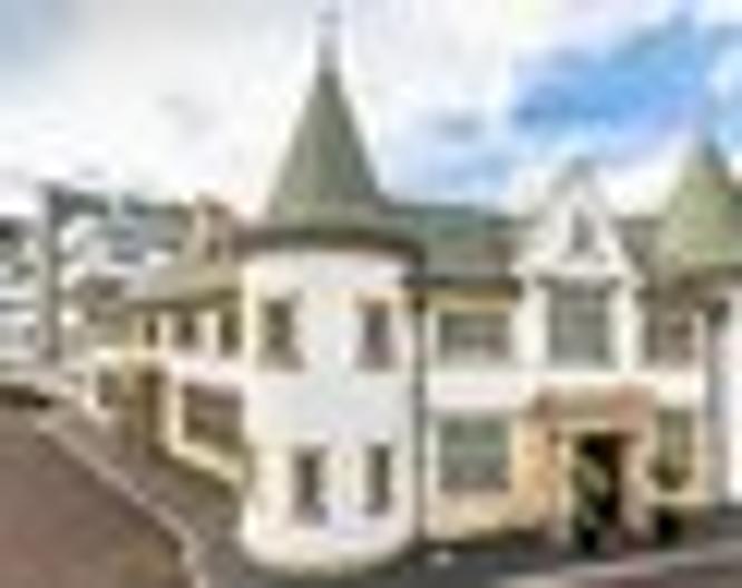 Doubletree by Hilton London Heathrow Airport - Außenansicht