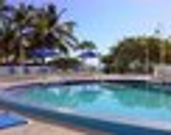 Best Western PLUS Atlantic Beach Resort - Pool