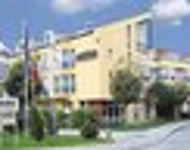 Park Inn München Ost - Außenansicht