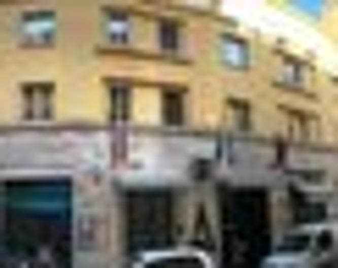 Hotel Pyramid - Außenansicht