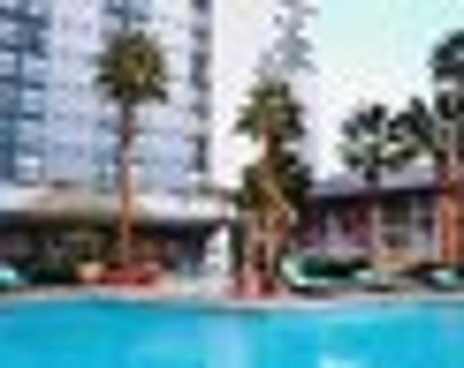 OYO Hotel and Casino Las Vegas - Pool