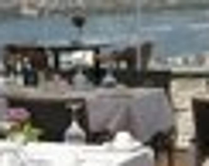 Palazzo Donizetti Hotel - Essen und Trinken