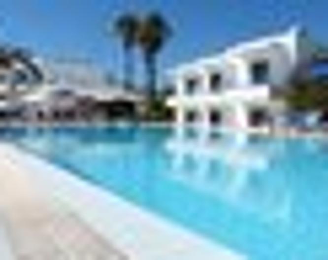 Miros Apartment Hotel - Pool
