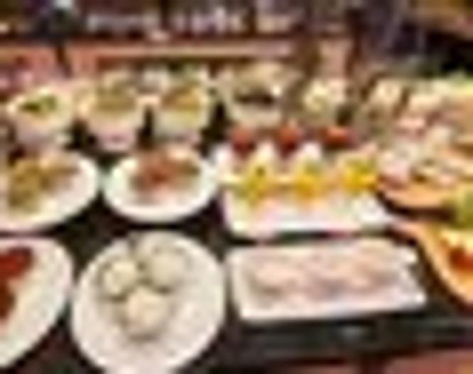 Kuhla Hotel - Essen und Trinken