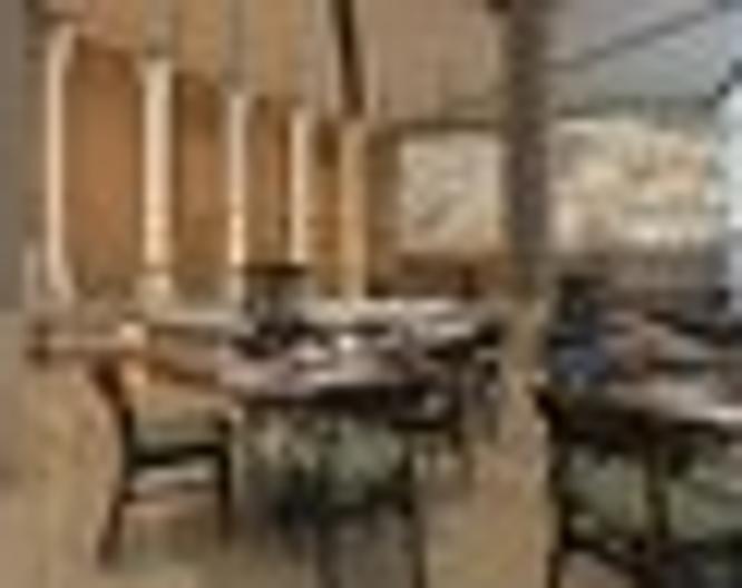 Eastin Penang - Essen und Trinken