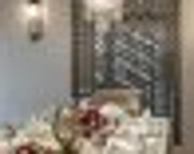 The Park Hyderabad - Essen und Trinken