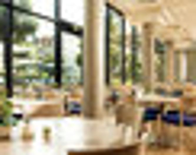 ibis Berlin Airport Tegel - Essen und Trinken