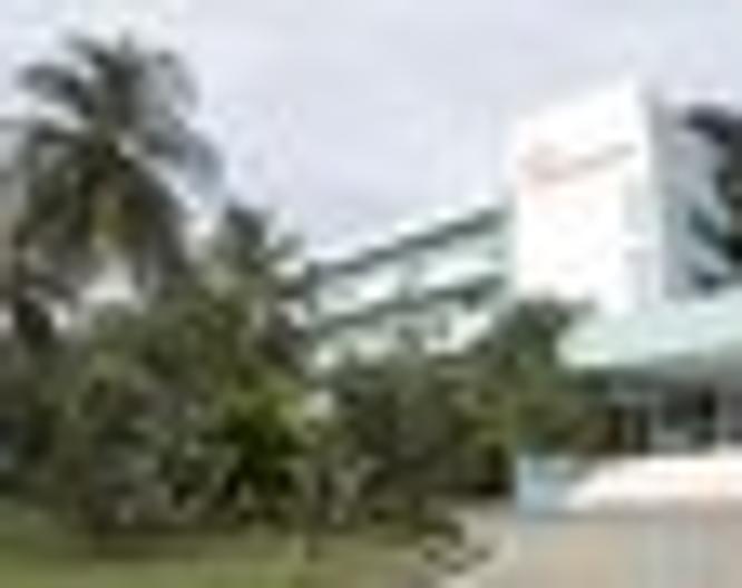 Islazul Las Americas - Außenansicht