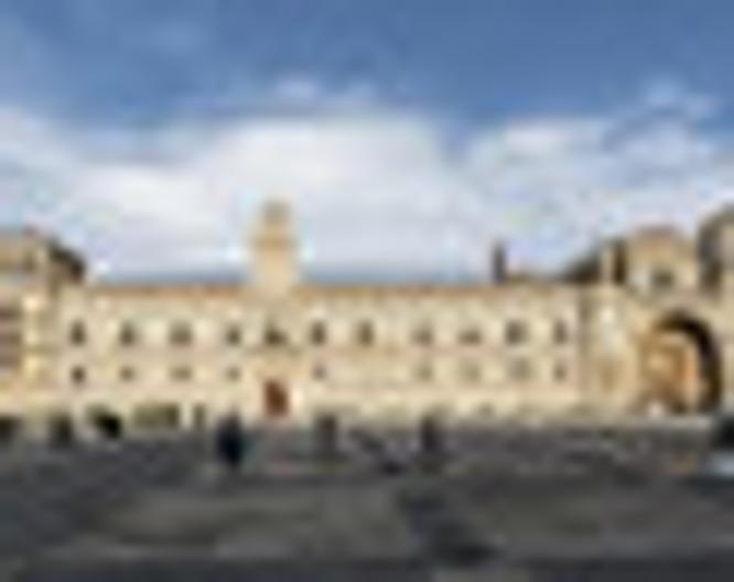 Parador de León - Außenansicht