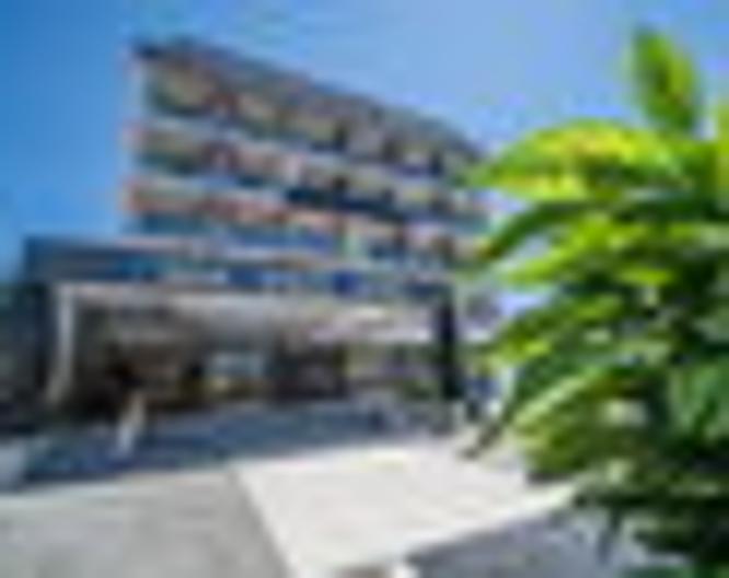 Point Beach Hotel - Außenansicht