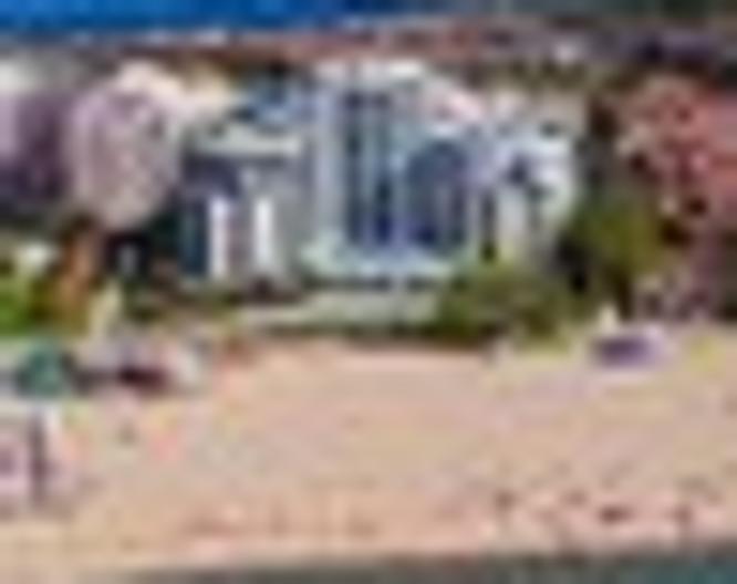 Zenith Hotel - Außenansicht