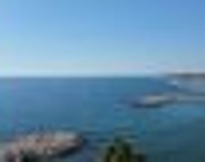 Park Plaza Suites Hotel & Apartamentos - Landschaft