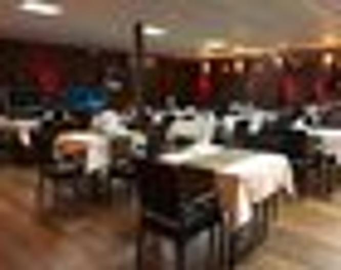 Mutrah Hotel - Essen und Trinken