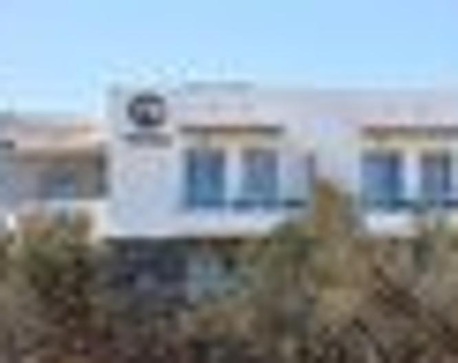 Theasea Stylish Residences - Außenansicht