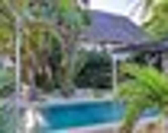 Villa Bahati - Pool