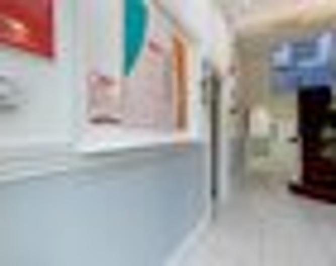 OYO Sino Hotel near Charing Cross Hospital - Sonstiges