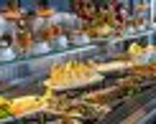 Crowne Plaza Istanbul Tuzla Viaport Marina, an IHG Hotel - Essen und Trinken