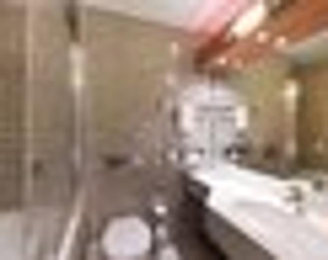 ACHAT Hotel Kaiserhof Landshut - Badezimmer