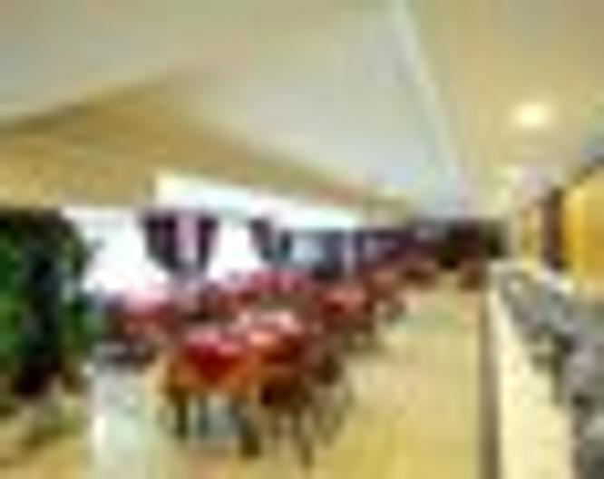 Queen Palace Hotel - Essen und Trinken