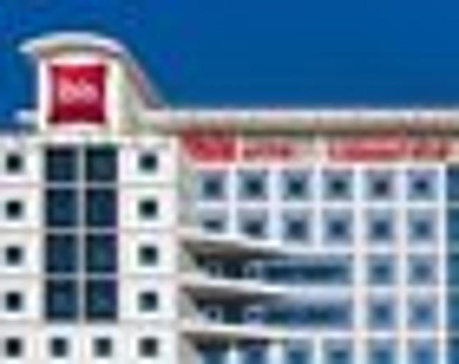 ibis Dubai Al Barsha - Außenansicht