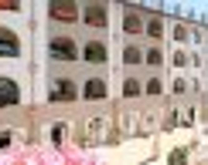 Hotel Olimpo - Außenansicht