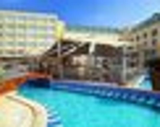 Le Méridien Pyramids Hotel & Spa - Pool