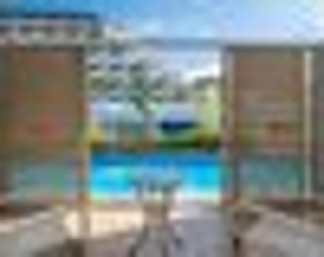 Long Beach Resort & Spa - Pool