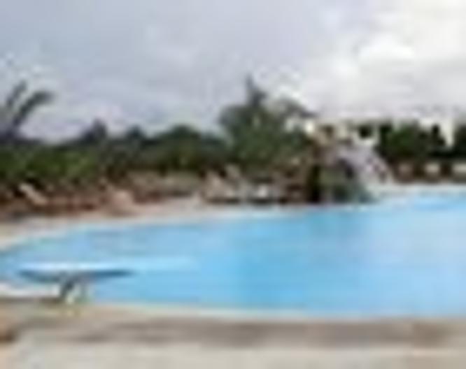 Hotel Resort Portoselvaggio - Pool