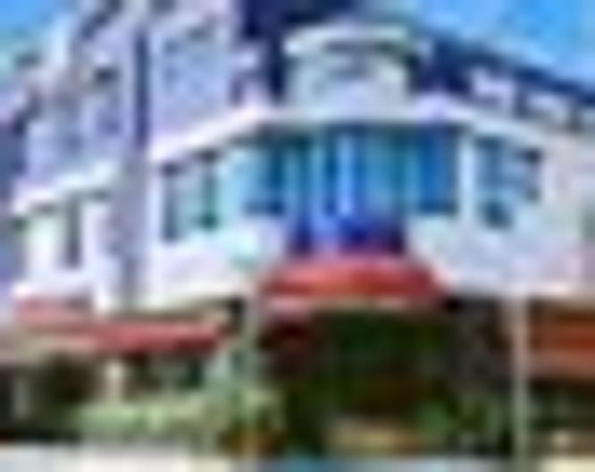 Sandpiper Hotel - Außenansicht