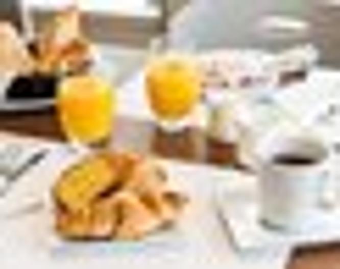 Campanile Evry Est - Saint Germain les Corbeil - Essen und Trinken