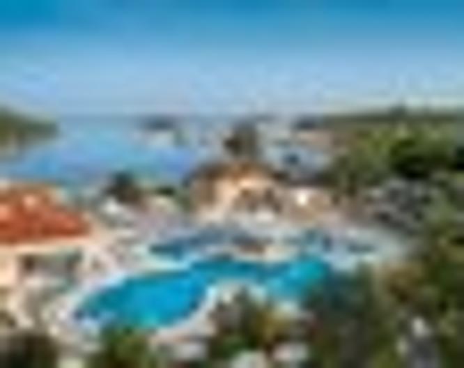 Resort Belvedere Rooms - Pool
