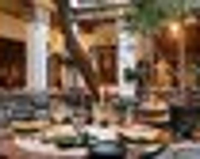 Riad Tiwaline - Angsana Heritage Collection - Essen und Trinken