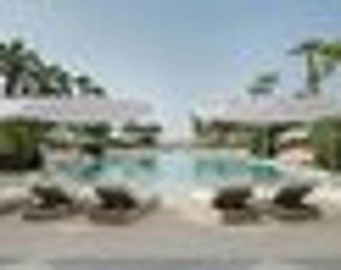 Delano Dubai - Pool